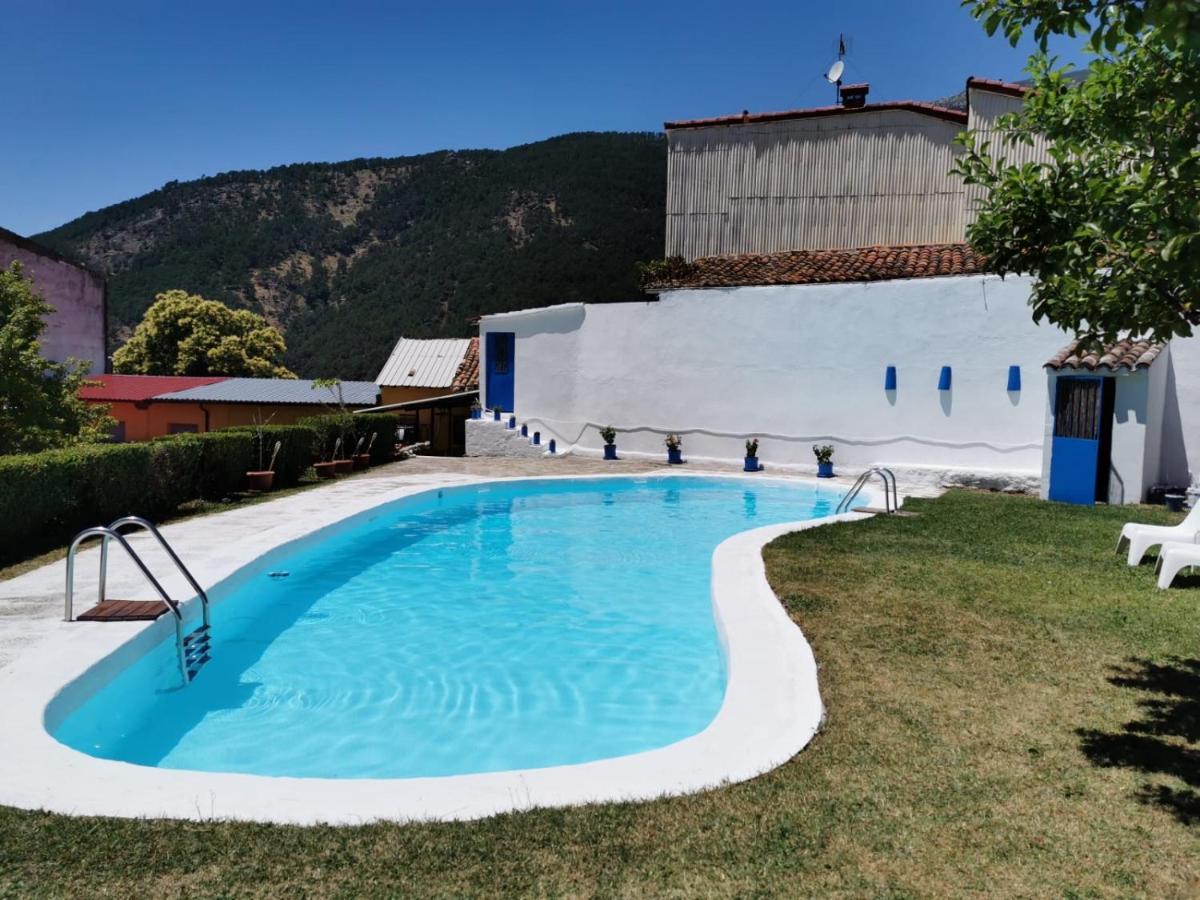Hotel Barbacedo Mijares  Екстериор снимка