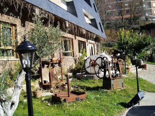 Hotel Barbacedo Mijares  Екстериор снимка